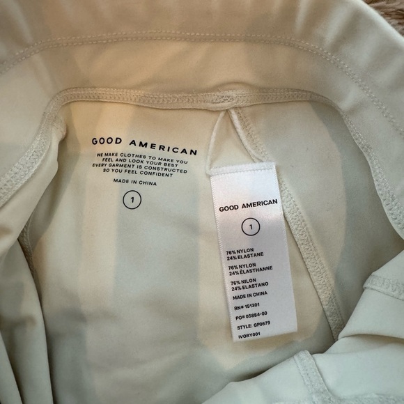 Good American Bombshell Lace Up Leggings in Ivory - Picture 7 of 7